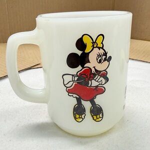 Vintage Minnie Mouse Milk Glass Mug Pepsi Collector Series Walt Disney